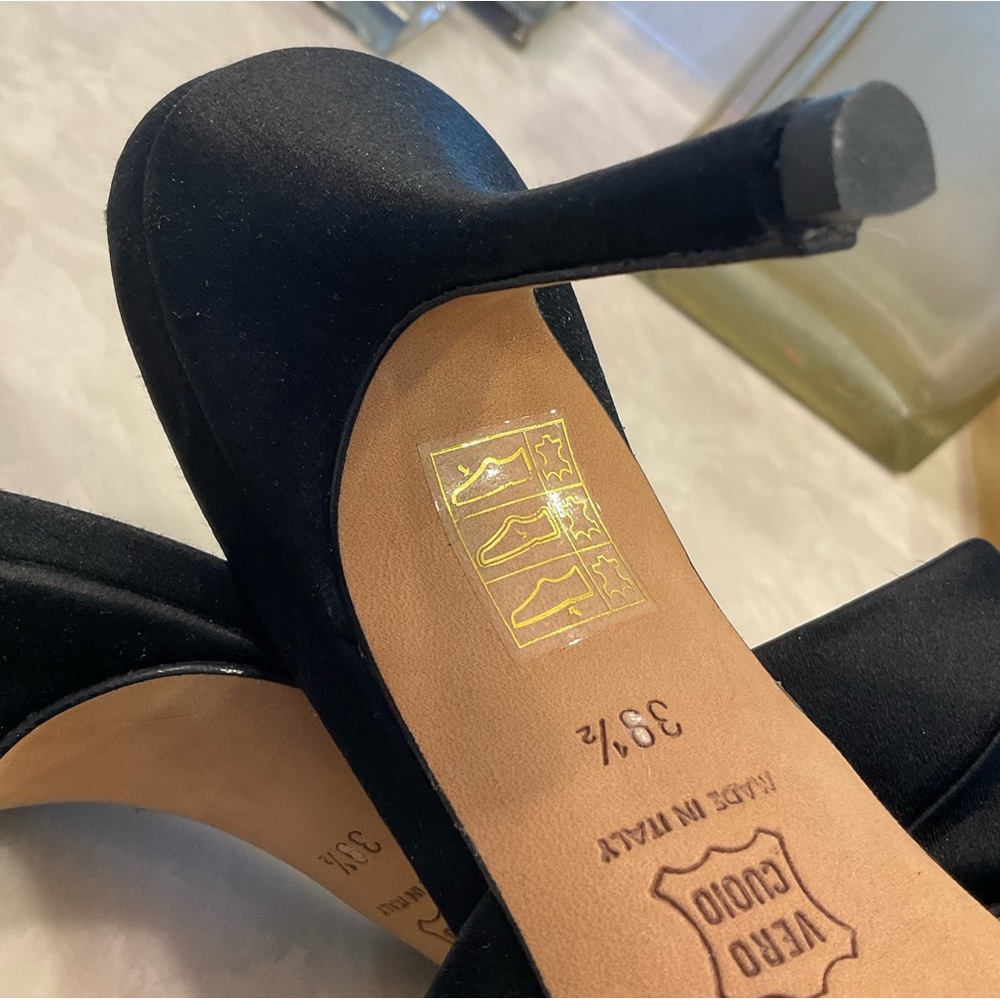 Jimmy Choo Evening Shoes, black w/ crystals. Excellent condition! Size 8.5/39.5 - Picture 13 of 15